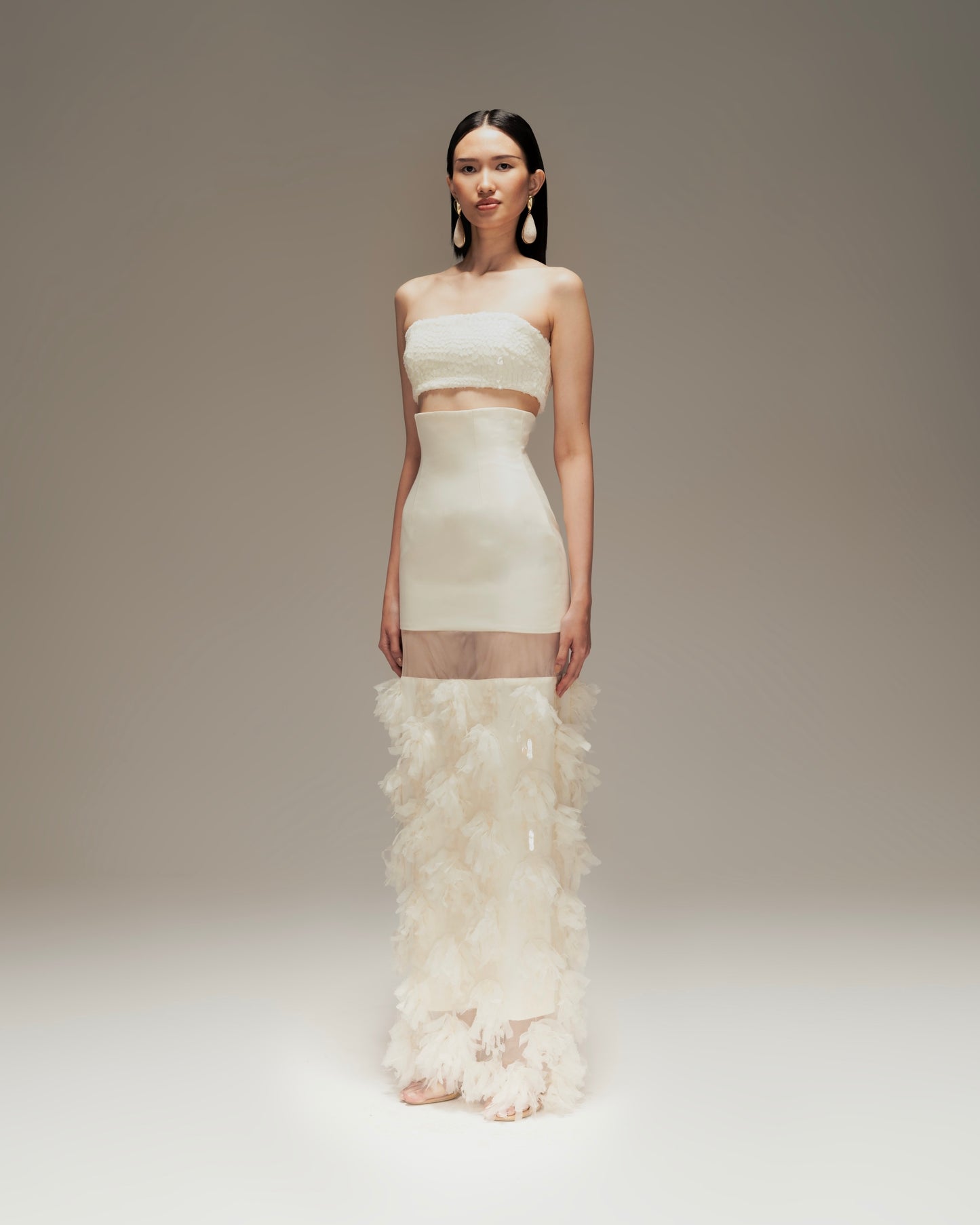 BODY-LINE DRESS
