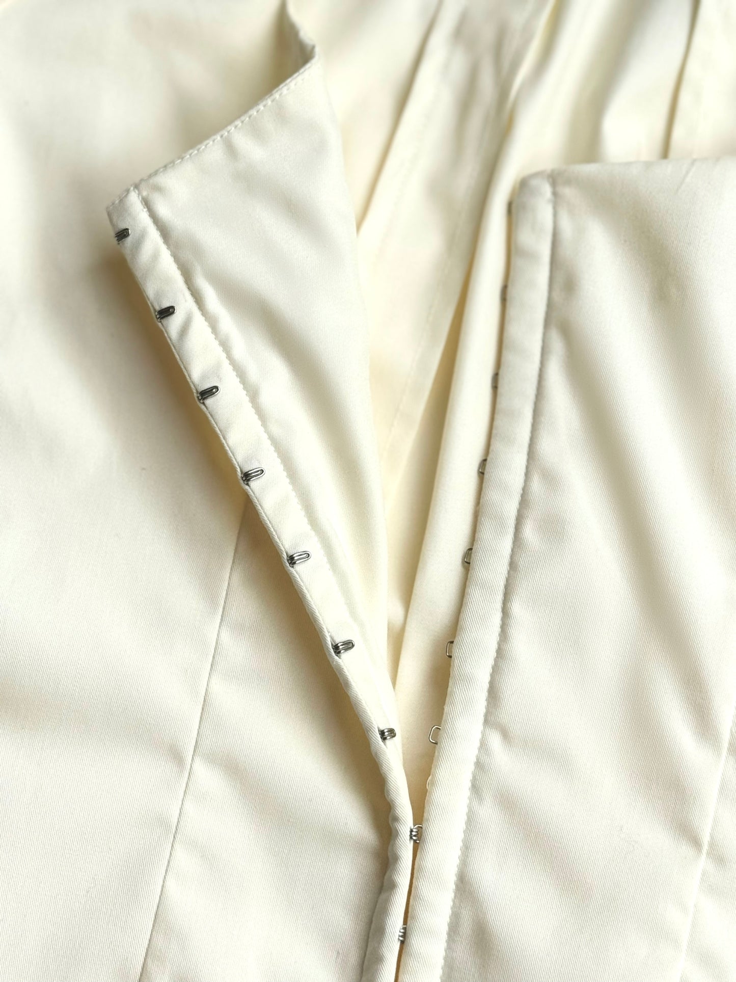 STRUCTURED 'SHE' SHIRT BEIGE