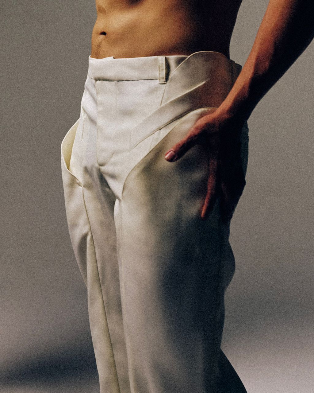 STRUCTURED PANTS