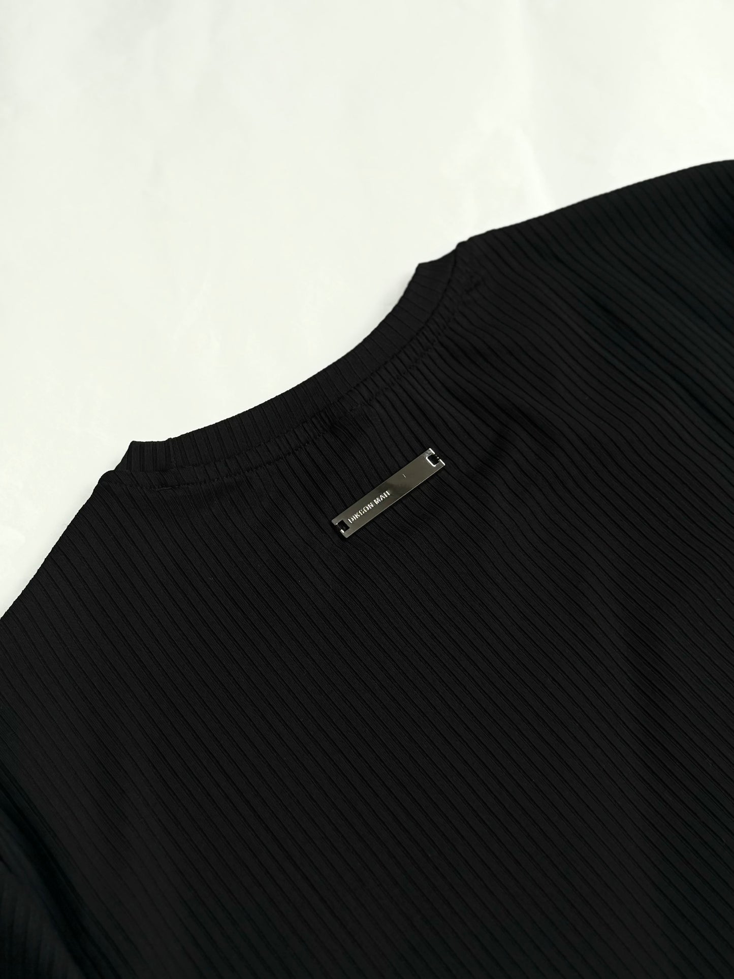 EDGE KNIT BLACK