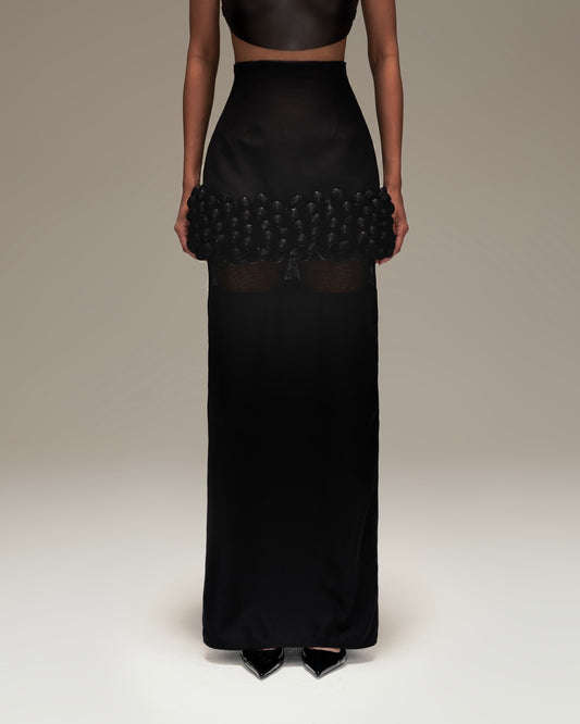 THE MIDLINE SKIRT
